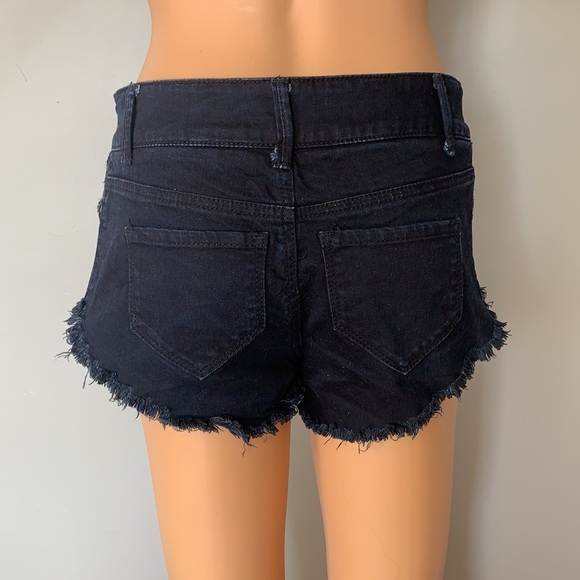 Cut off shorts - Picture 4 of 4